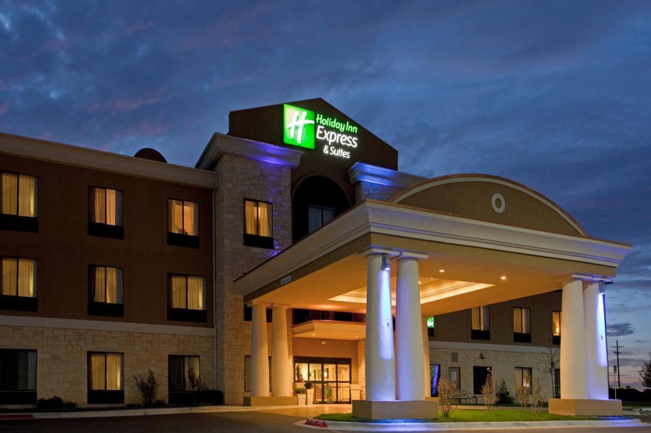 Holiday Inn Express Hotel & Suites Amarillo South By Ihg Exterior photo
