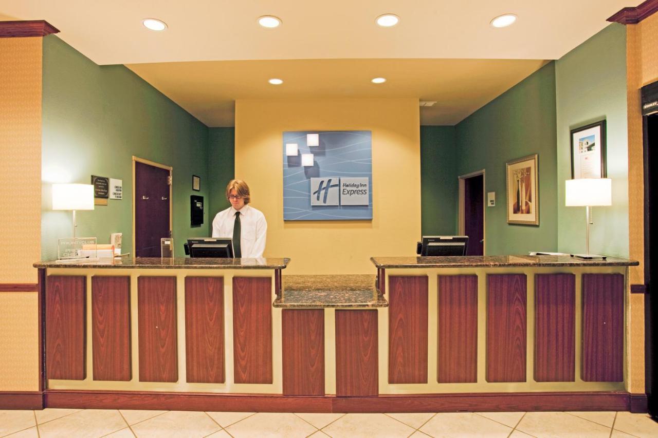 Holiday Inn Express Hotel & Suites Amarillo South By Ihg Exterior photo